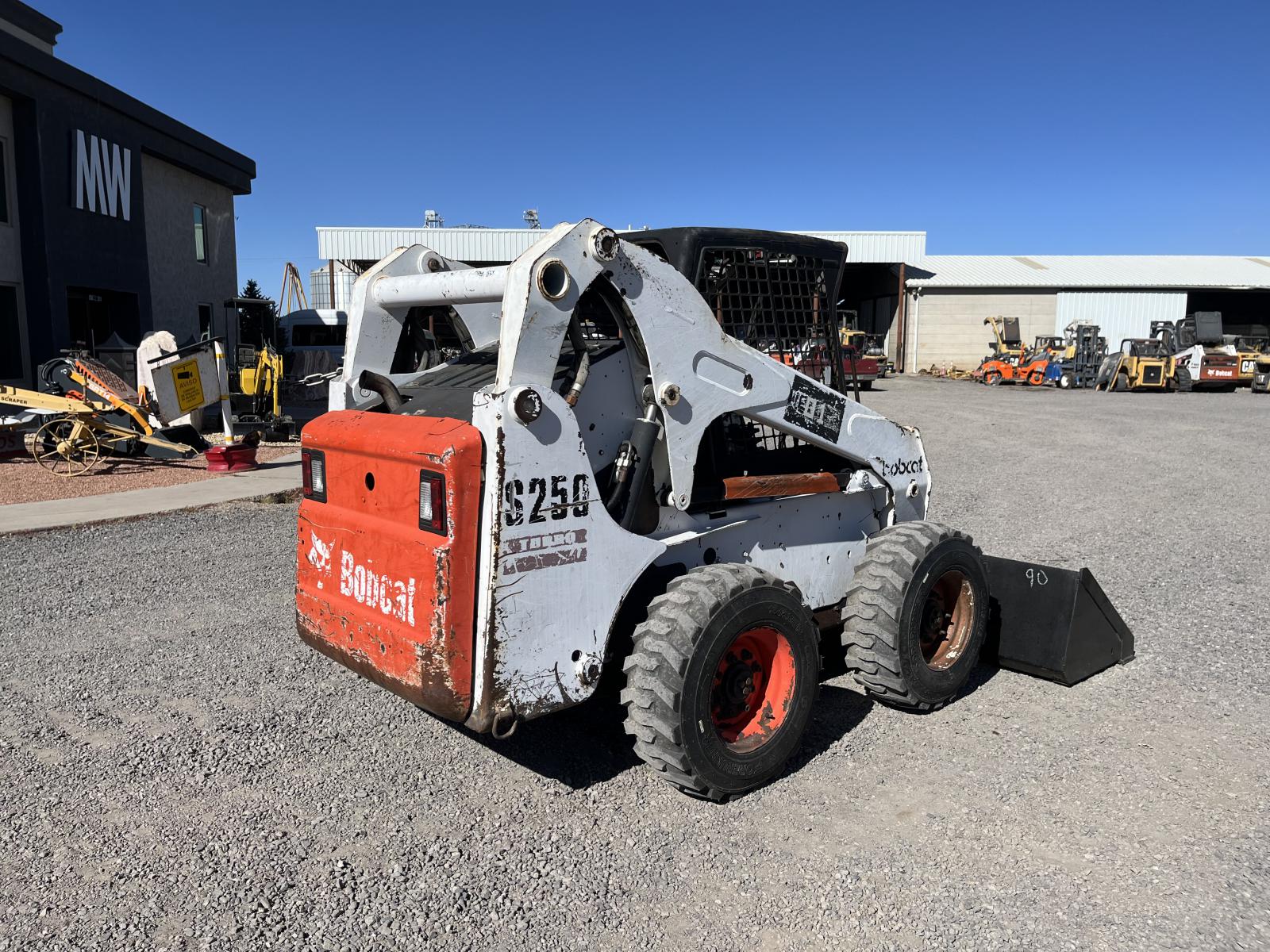 BOBCAT S250